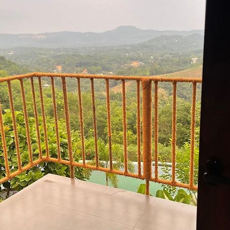 Antharyamin Otel Thiruvananthapuram Dış mekan fotoğraf