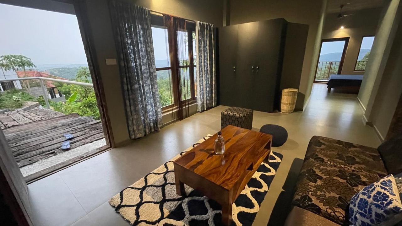 Antharyamin Otel Thiruvananthapuram Dış mekan fotoğraf