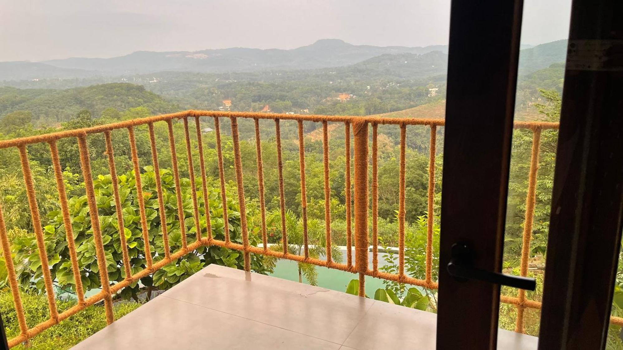 Antharyamin Otel Thiruvananthapuram Dış mekan fotoğraf