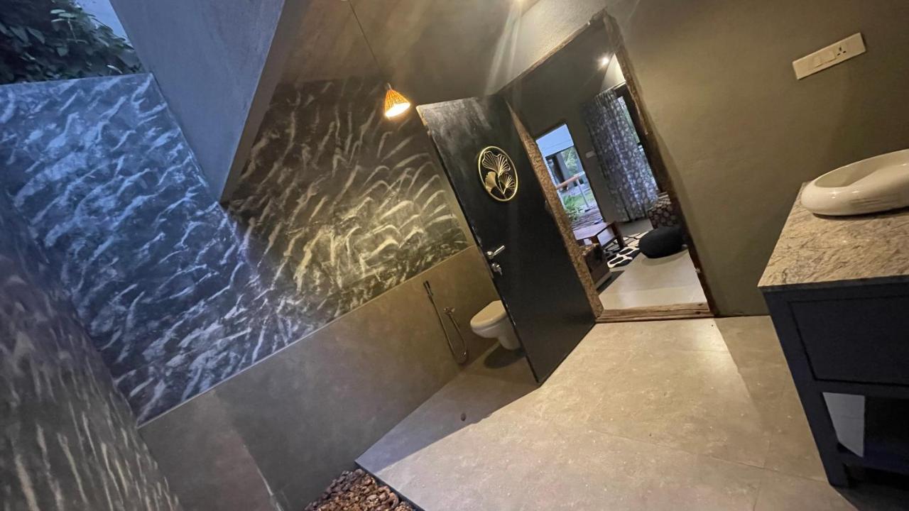 Antharyamin Otel Thiruvananthapuram Dış mekan fotoğraf
