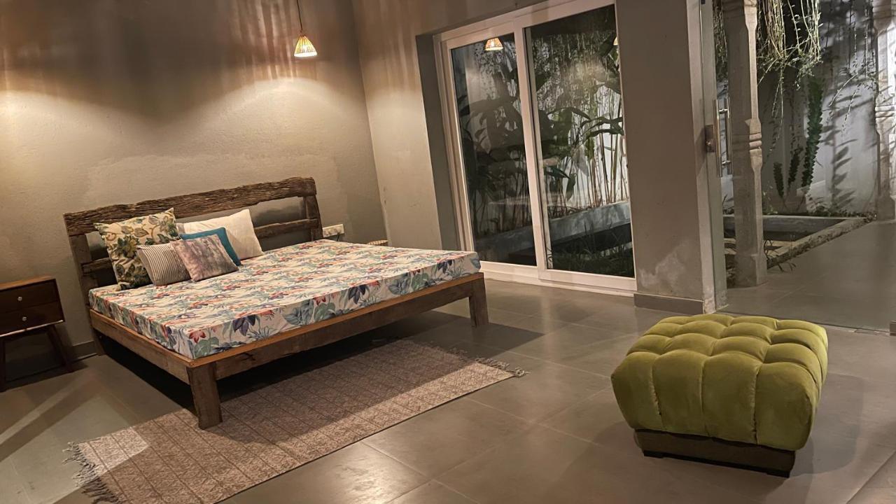 Antharyamin Otel Thiruvananthapuram Dış mekan fotoğraf