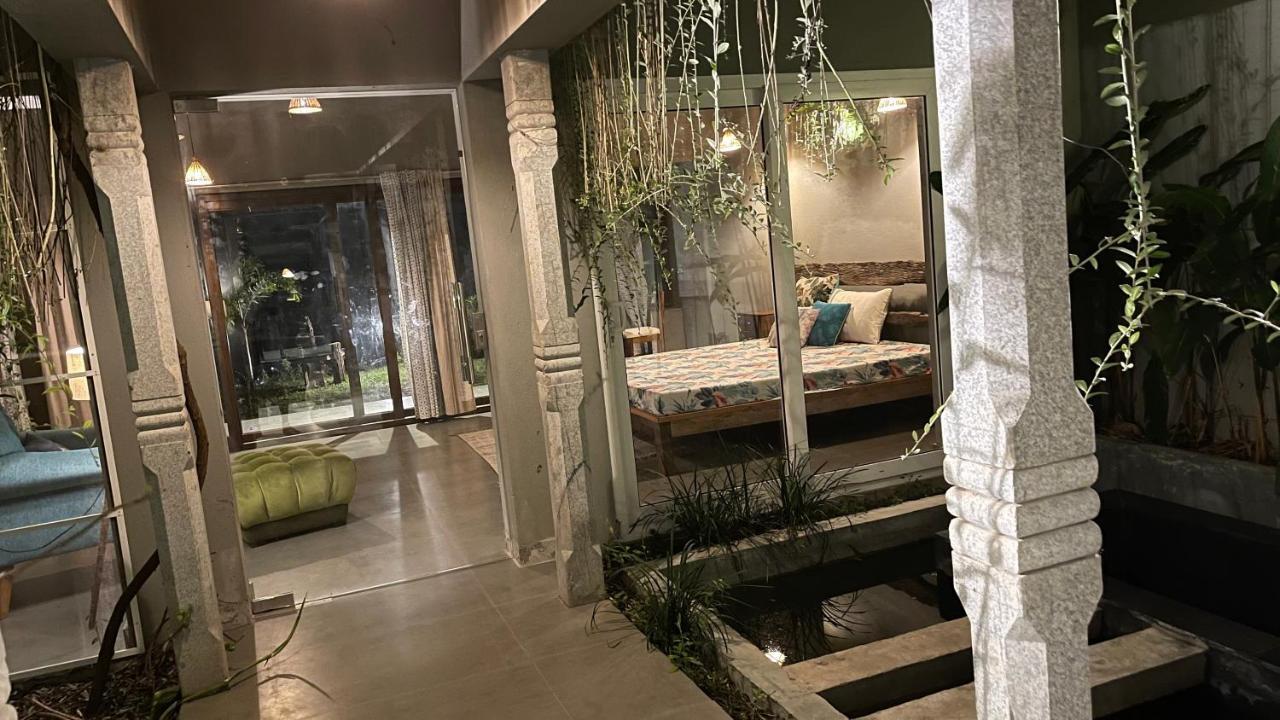 Antharyamin Otel Thiruvananthapuram Dış mekan fotoğraf